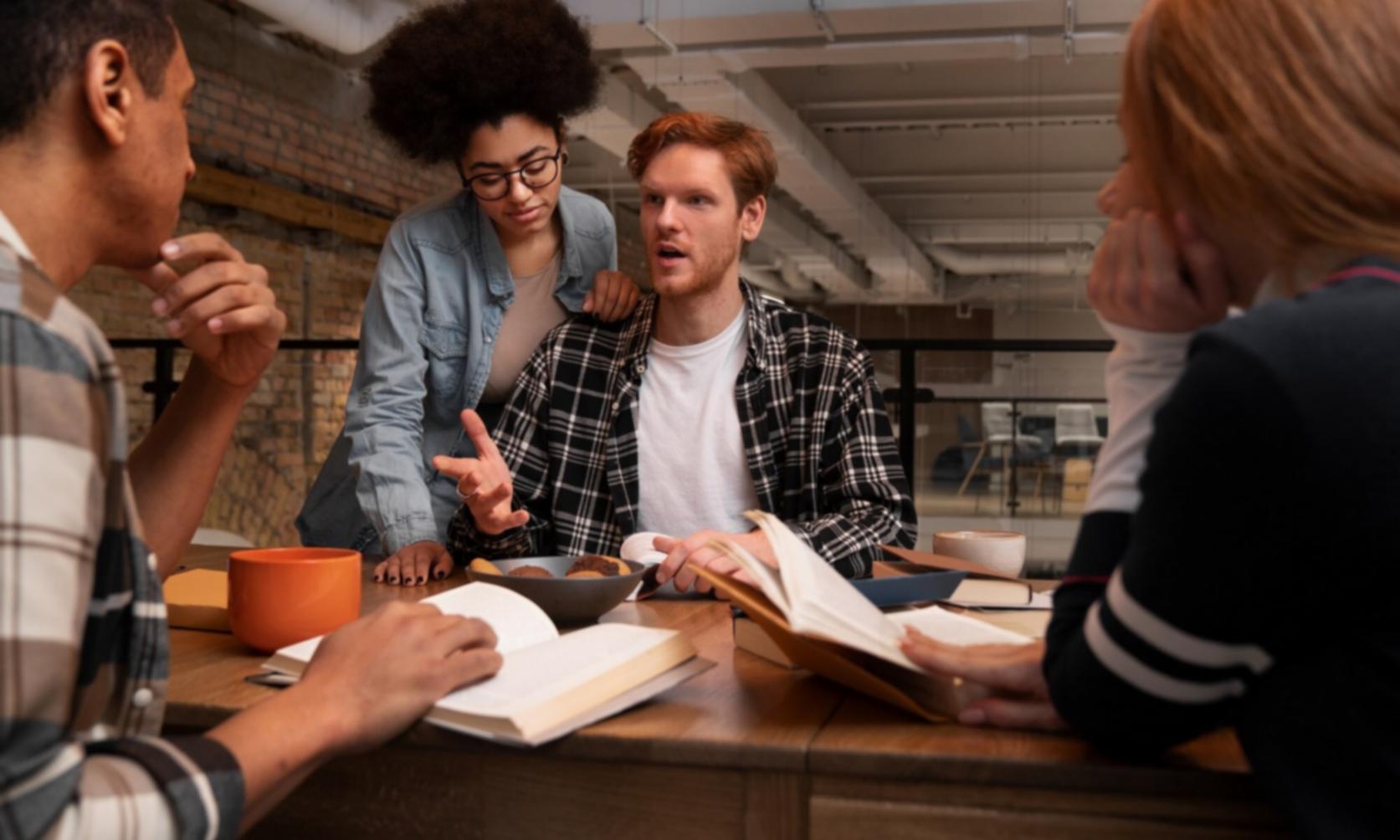 Personne organisant ses finances personnelles avec confiance